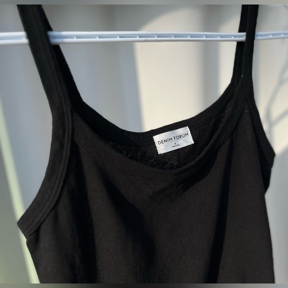 Aritzia 90s Scoop Tank